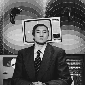 体育生爽擼又大又粗的雞巴自慰
