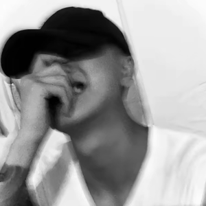 体育生爽擼又大又粗的雞巴自慰
